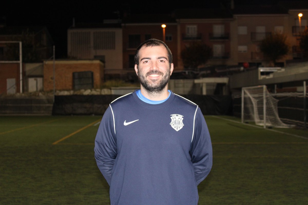 Avui és el torn del cos tècnic del Sénior: Gerard Romeo "Bomby", entrenador; Cristian Arjona "Peris", segon entrenador; i Edgar Moreno "Pedja", delegat. 👏🏼