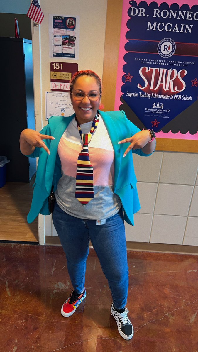 Wacky-Tacky Mix-Match Day! 

#RISDBeTheOne #RISDGreatness #TMSSA #RedRibbonWeek
