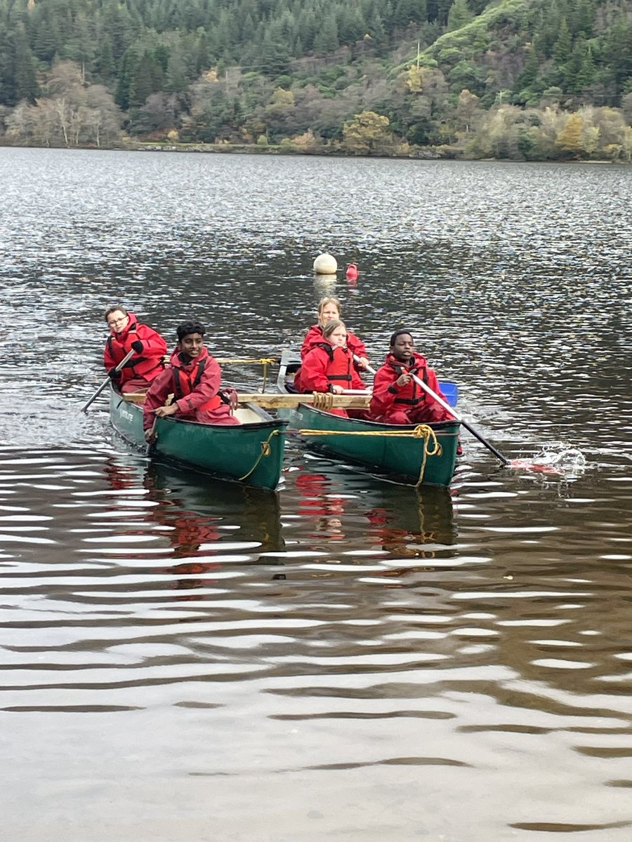 MurrayburnP's tweet photo. Group 5 having a fab time at canoeing this morning, well done to everyone for trying their best🛶👍! https://t.co/VHH0YUmBqI