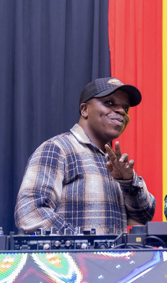 Blazing your speakers as I play u the best in reggae… 
This is all about #JAHMROCKDOBA LIVE ‼️on <a href="/GhettoRadio895/">Ghetto Radio</a> with i <a href="/CharraDeejay/">Deejay Charra</a> 
<a href="/AngelMariam14/">Angel Mariam</a> 
<a href="/Ruthmueni254/">Ruth Mueni(Tala finest)</a> 
<a href="/MaggyNduvi/">@Maggy Nduvi (Jah Lady)💚💛❤️</a> 
<a href="/TMarleyz/">TS Marley</a> 
<a href="/LindaOmolo/">LindaDehLupirahWololo</a> 
<a href="/FayahMama/">Fayah Mummah Afrika(Mama Alele) ST2 💕</a> 
<a href="/Ijaluo1/">Jaber001🌊💦🦟🇰🇪🇧🇭🚯🔞</a> 
<a href="/doterodeh_mpres/">Dotero RootsMpress</a> 
<a href="/sherydoris/">Doris Sherie</a>