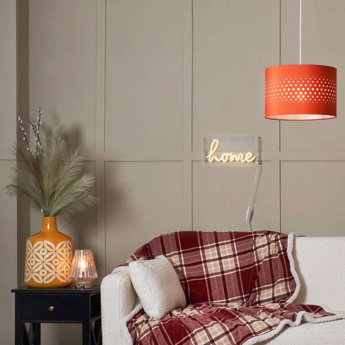 BHS_UK's tweet photo. You can't tell me that this isn't the cosiest room you've ever seen🍂🎃

#bhs #bhslighting #orangedecor #autumnaldecor #autumn #homesweethome #throwblanket #homedecor https://t.co/KLHU1cOTVU