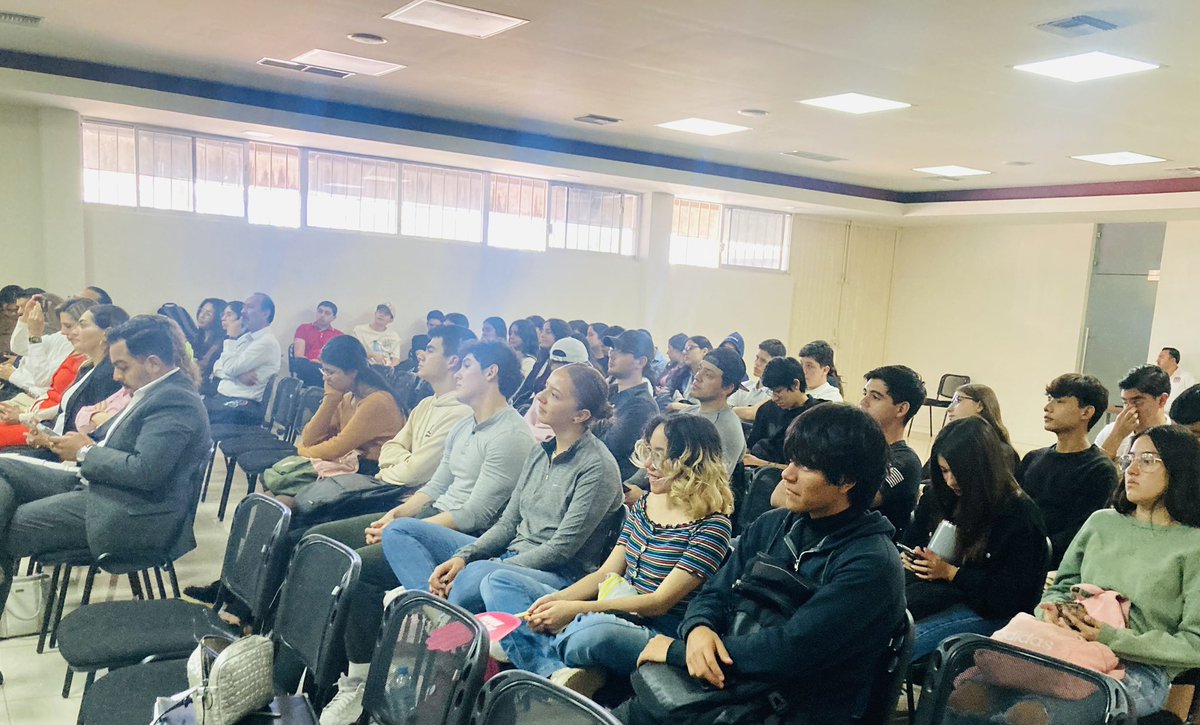 Dra_Alanis_H's tweet photo. Con dinamismo, expertis y conexión con estudiantes del Instituto Tecnológico de Durango se imparte conferencia “La Contraloría, una herramienta en combate a la corrupción, que genera paz”por la titular de la Contraloria del Estado Tania Hernández Maldonado. https://t.co/NyUqMEIBov