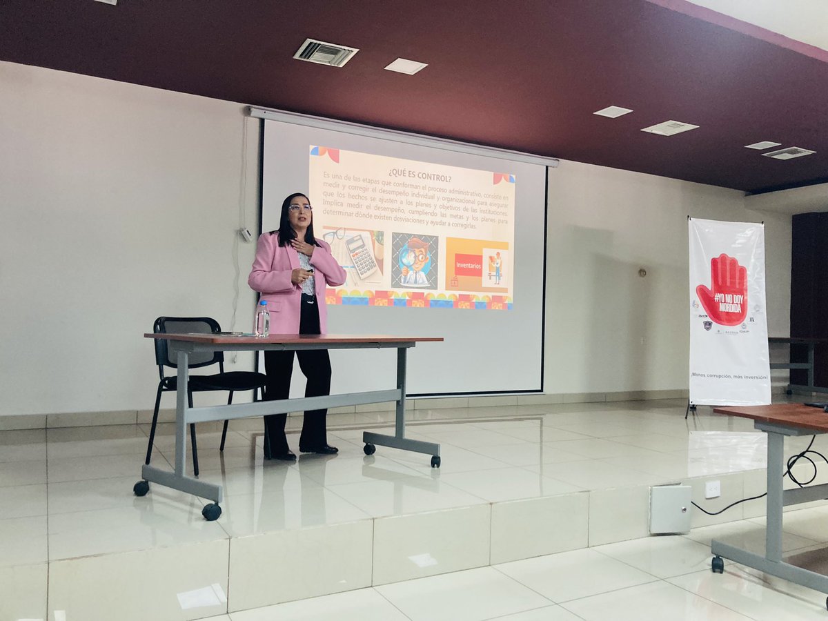 Dra_Alanis_H's tweet photo. Con dinamismo, expertis y conexión con estudiantes del Instituto Tecnológico de Durango se imparte conferencia “La Contraloría, una herramienta en combate a la corrupción, que genera paz”por la titular de la Contraloria del Estado Tania Hernández Maldonado. https://t.co/NyUqMEIBov