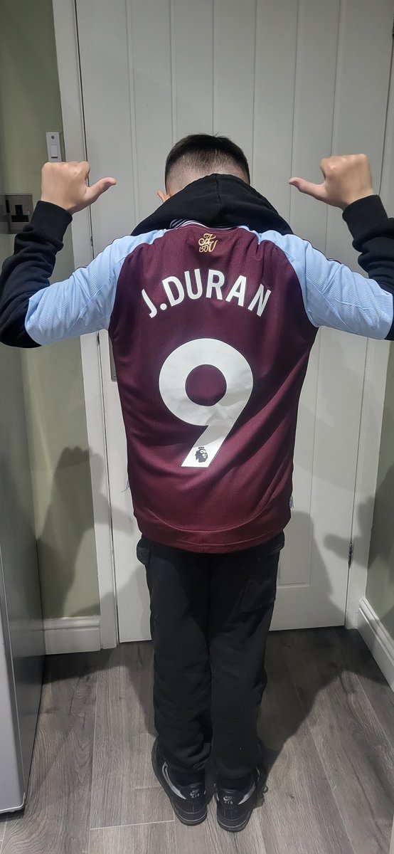 chubz1987's tweet photo. #UTV Give me a shout out please. Caiden 13 from Tipton!! https://t.co/VR7JDa9d71