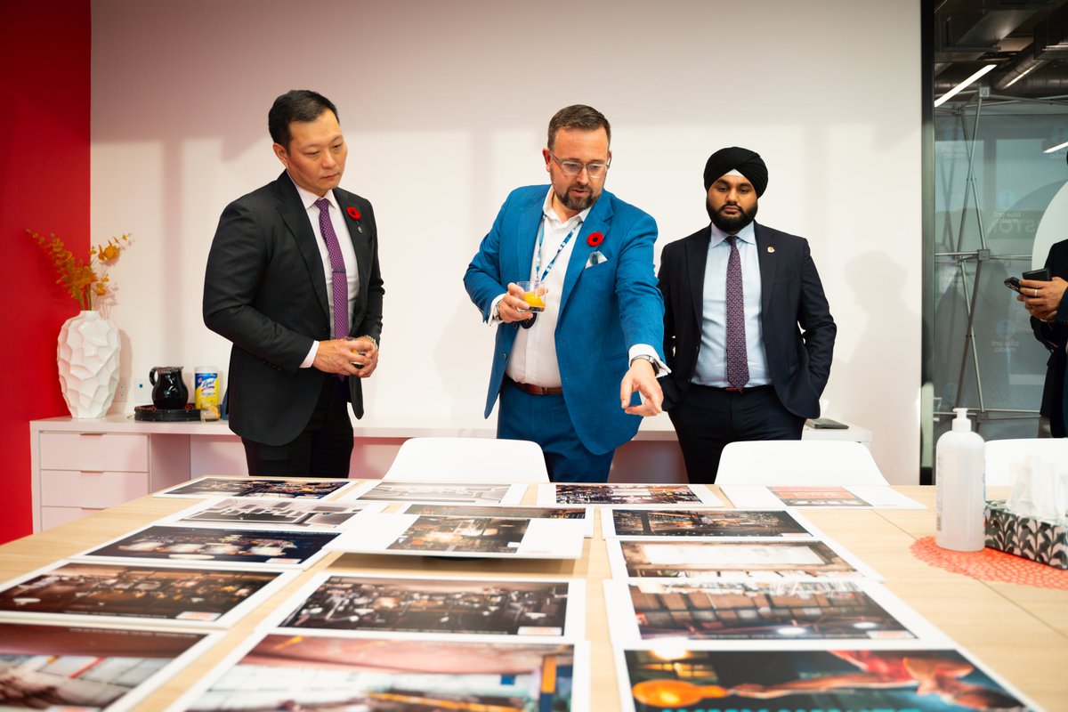 📸 Great visit to Toronto’s Blue Ant Media yesterday! Their creative work and cutting-edge productions showcase Ontario’s talent on a global stage, contributing to both our culture and economy. 

Was so excited to see the famous chest from Canada’s own “Mr. Dressup"!