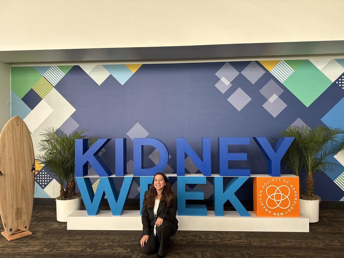 JanaSharara's tweet image. Feeling surreal after #KidneyWk and presenting our project! 😊

I’m taking home advice, ideas, and inspiration to keep pushing toward discoveries in renal medicine 🫘

The mission: do one thing every day that gets us closer to a 🌍 without kidney disease. Thank you @ASNKidney 🤍