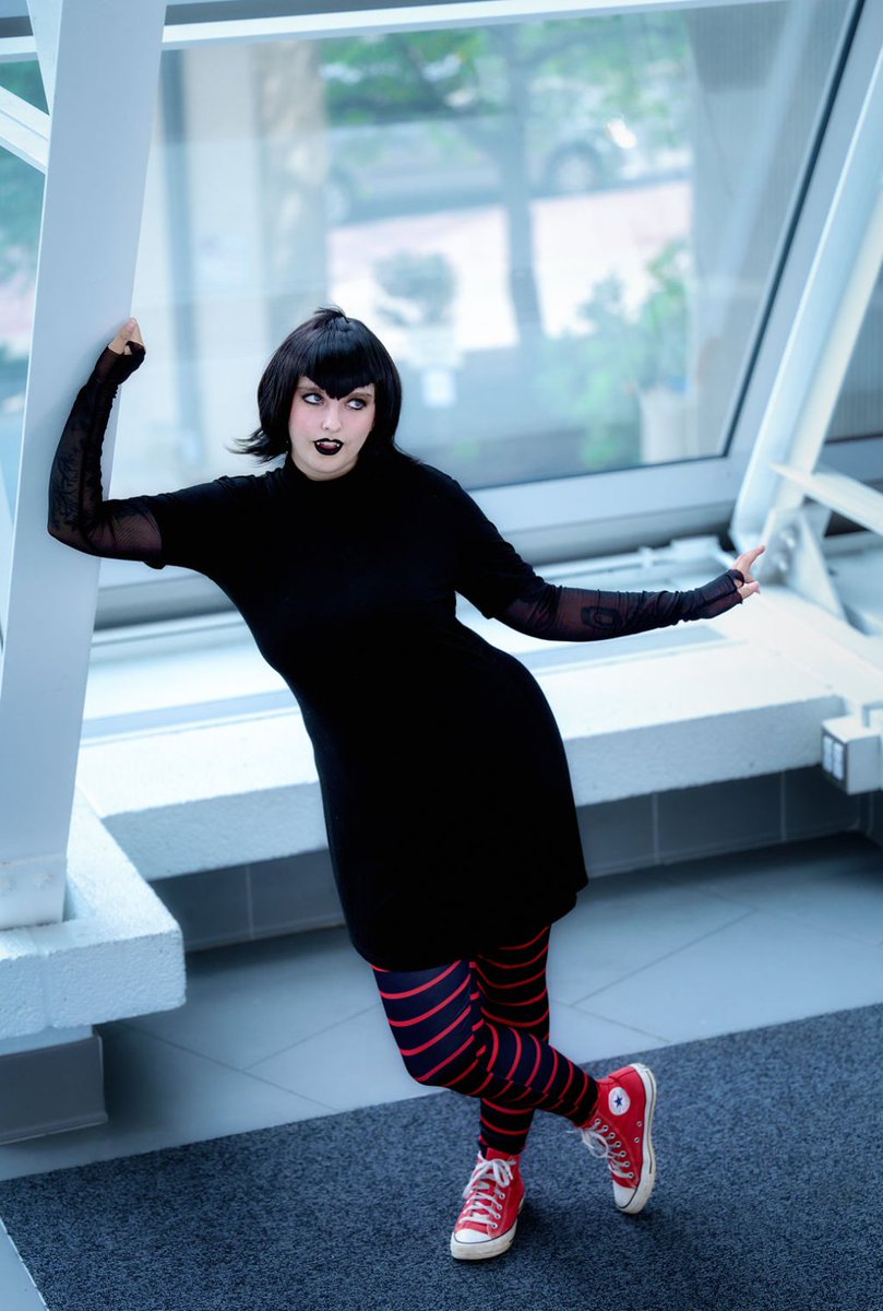 Who's your favorite hotel Transylvania character?? Mine is of course Mavis! 

📷📷@fyxsius.studios 

#cosplay #cosplayer #cosplaying #cosplays #costume #cosplaygirls #hoteltransylvania #mavis #maviscosplay #hoteltransylvania3 #blahblahblah #vampire #miccostumes #matsuricon