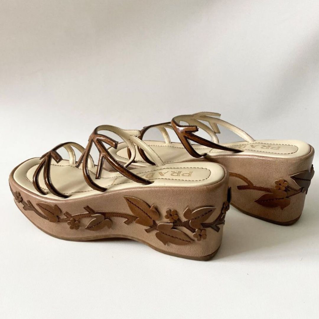 veivetchica's tweet photo. oh to own these prada ss 1997 strappy vine leaf platforms… via cant__not on ig https://t.co/Iti3Nnu6Rr