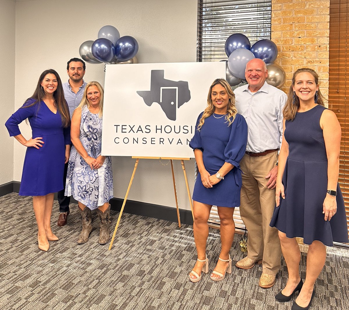 Texas_HC's tweet photo. Big news! 🎉 Texas Housing Conservancy has won the 2024 @ULI Global Award for Excellence! Honored to be recognized for our work in preserving workforce housing for Texas.  #TexasHousingConservancy #ULIGlobalAwards #AffordableHousing 
https://t.co/neA0NKrF2z https://t.co/CN2RSwOIrT