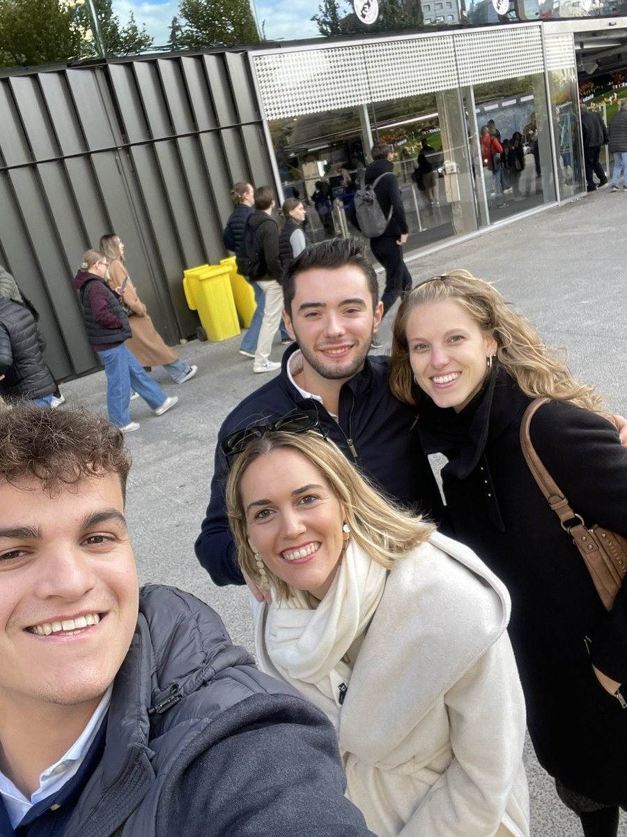 Amb persones que ja són més que companys🫶

<a href="/NNGGBalears/">NNGG Illes Balears</a> <a href="/NNGG_Mallorca/">NNGG Mallorca</a>  <a href="/NNGG_Es/">NNGG España 🇪🇸</a>