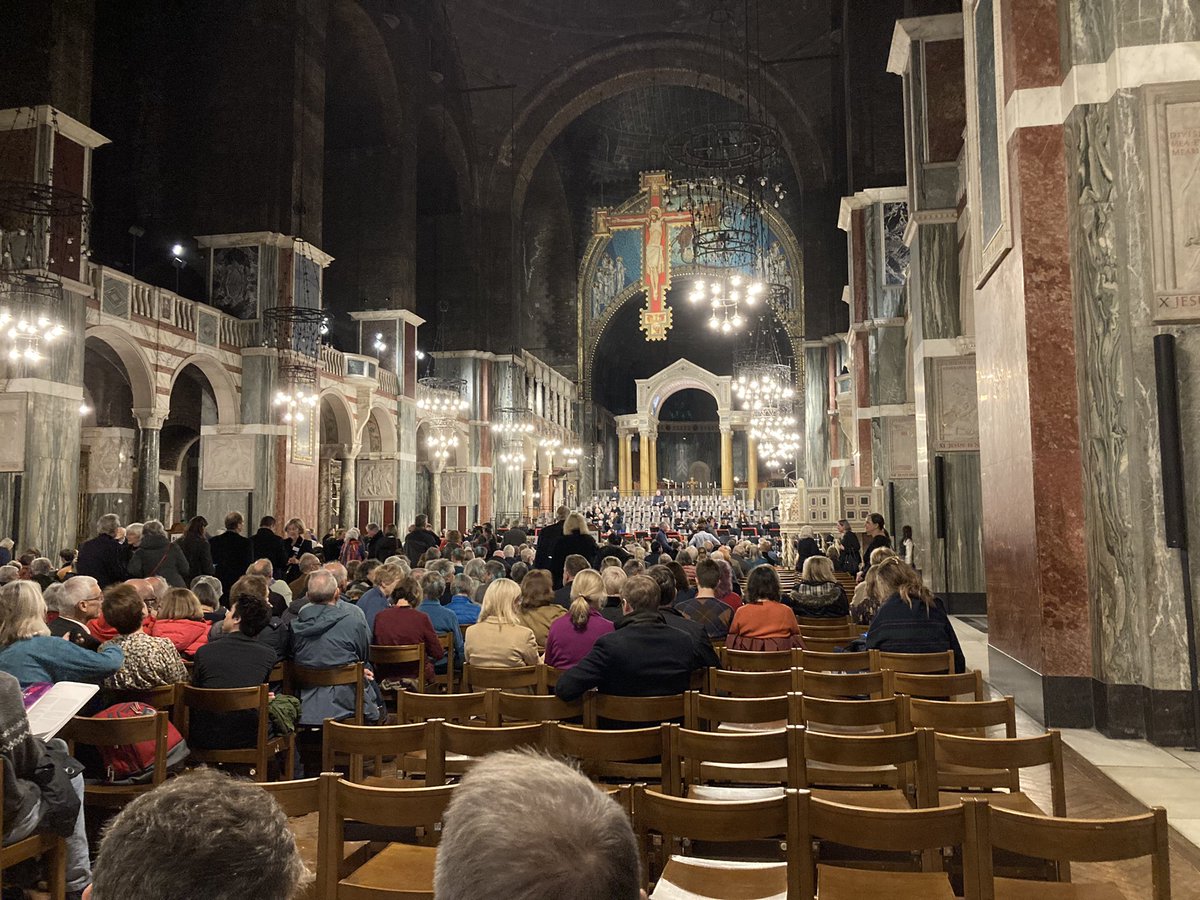 Filling up for #WarRequieum <a href="/TheBachChoir/">The Bach Choir</a> <a href="/WestminsterCath/">WestminsterCathedral</a> #excited