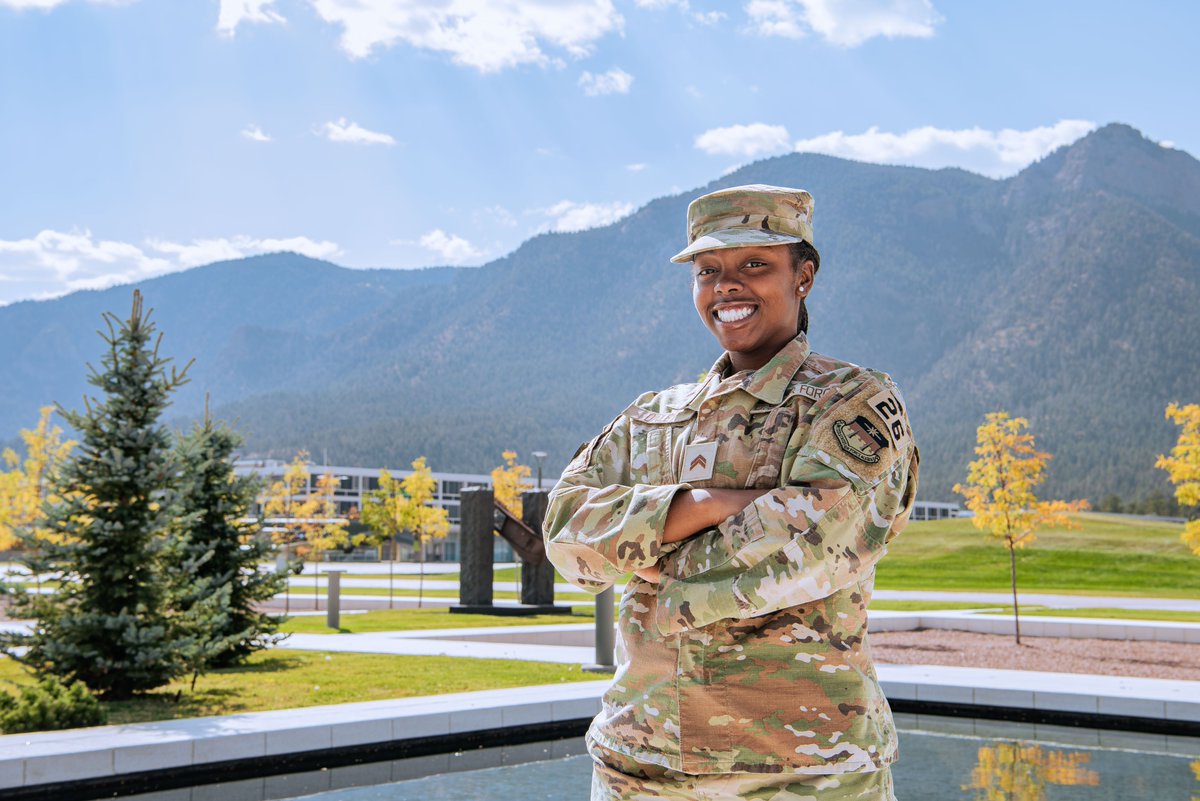 af_academy's tweet image. 🚀 The LEAD Program empowers prior-enlisted cadets like C2C Te’Anne Dailey to pursue a #USAFA education and future officer commission. Strengthening the @usairforce and @SpaceForceDoD through leadership and opportunity! 

Learn more: usafa.edu/lead

✈️#LEADProgram
