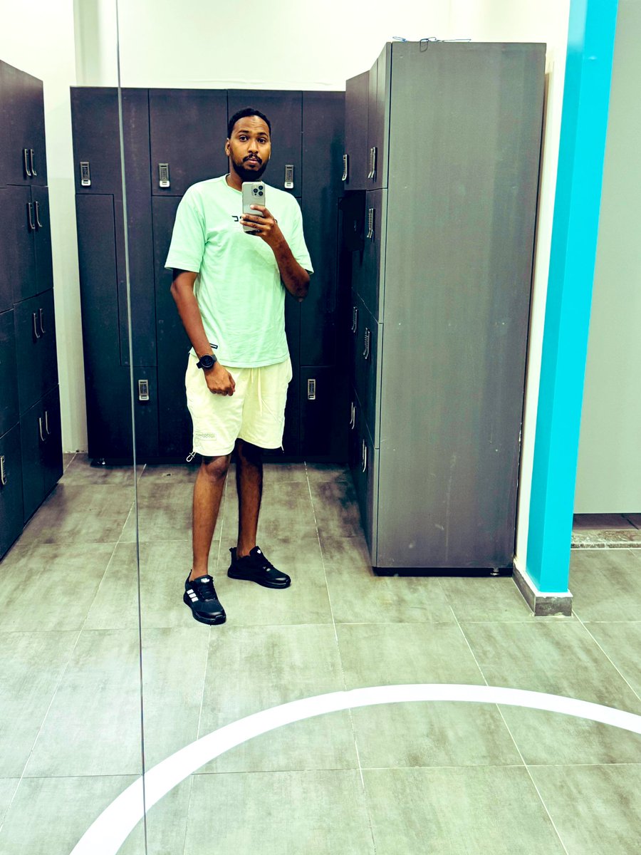 HaydeerIbrahim's tweet photo. بطنك كرشت 🥲 https://t.co/L1JEHw7bXL