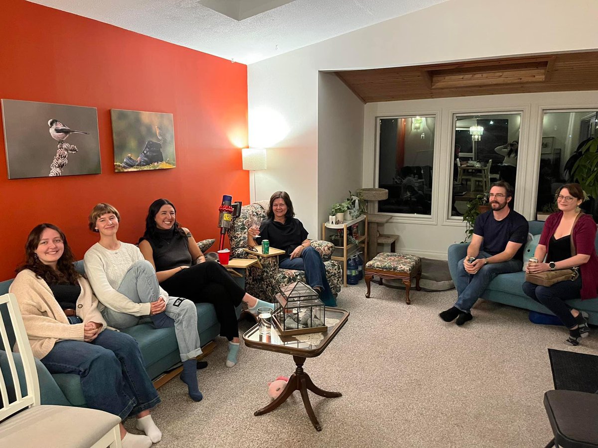 MIRA-HOPE CoLabs members attended a potluck for the Manitoba bioanthropology community, along with students, staff, and faculty from the University of Winnipeg and the University of Manitoba . Thank you Dr. Julia Gamble (University of Manitoba) for hosting this lovely event!