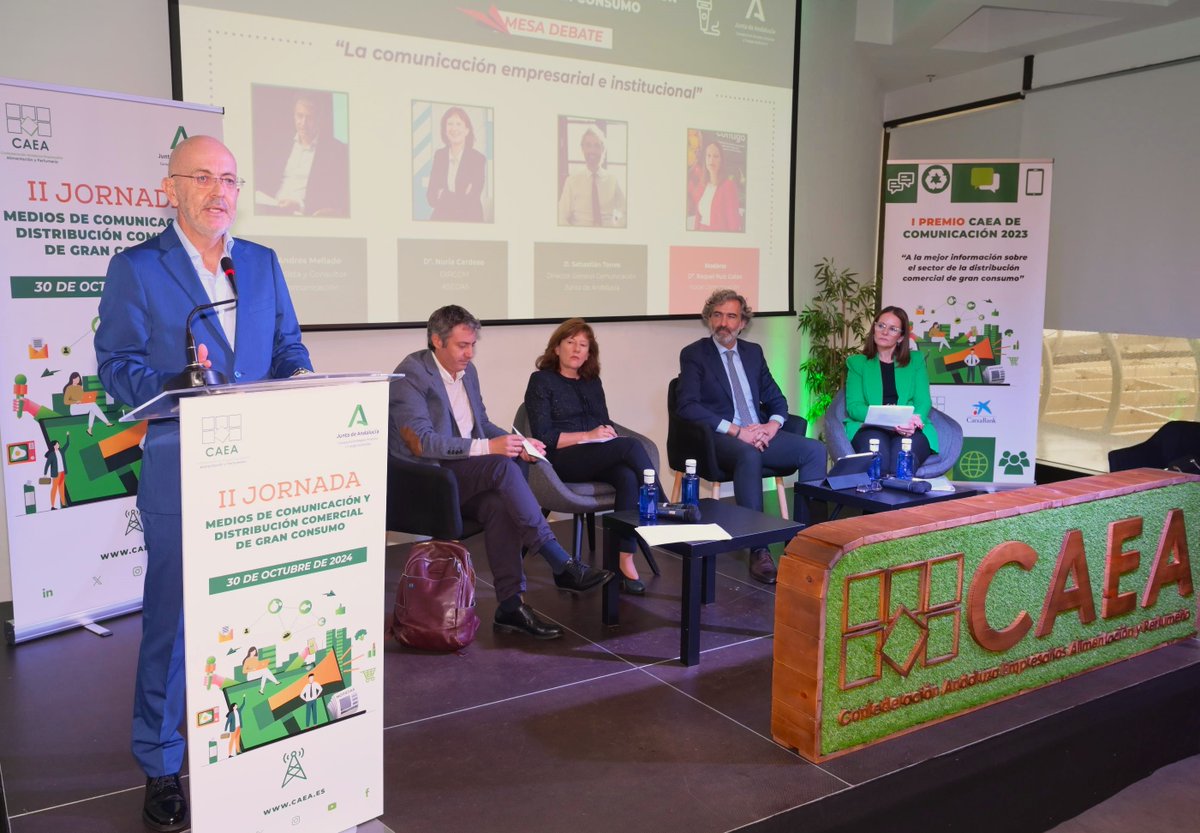 SomosCAEA's tweet photo. El gran consumo apoya el rigor informativo frente al periodismo de algoritmo y clickbait en la II Jornada de Comunicación organizada por @SomosCAEA Enhorabuena a todos los intervinientes por el gran nivel de sus aportaciones¡¡¡
https://t.co/nXKDpCNIKN https://t.co/QB6POlucUX