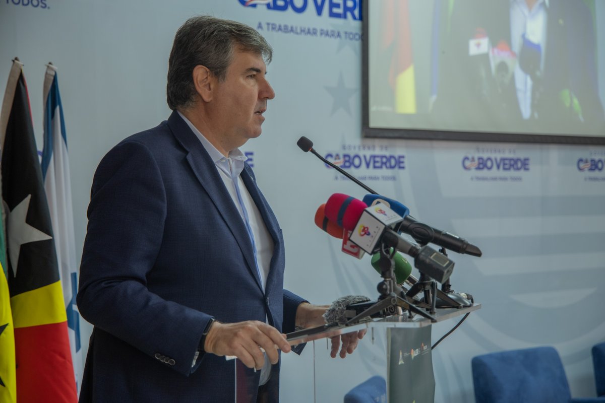 aler_energia's tweet photo. 🌱⚡2nd CPLP Energy and Climate Seminar in Cape Verde!

The #OpeningSession highlighted the importance of the spirit of #cooperation between the #CPLP countries for a more #sustainable energy future.

#MICE #DGRNE @ALER_renovaveis #RELOP #energy #climate #seminar #ClimateFunds https://t.co/s5XelXphSa