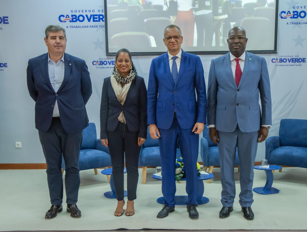 aler_energia's tweet photo. 🌱⚡2nd CPLP Energy and Climate Seminar in Cape Verde!

The #OpeningSession highlighted the importance of the spirit of #cooperation between the #CPLP countries for a more #sustainable energy future.

#MICE #DGRNE @ALER_renovaveis #RELOP #energy #climate #seminar #ClimateFunds https://t.co/s5XelXphSa
