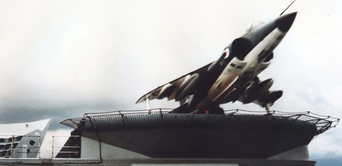 RichardDFreeman's tweet photo. #OnThisDay in 1980 HMS Invincible saw the first ski-jump launch from a carrier when Lt Cdr David Poole took off in a Sea Harrier.

Find more #History in my books at https://t.co/kWXUotqfTH https://t.co/3URpOnN6C2