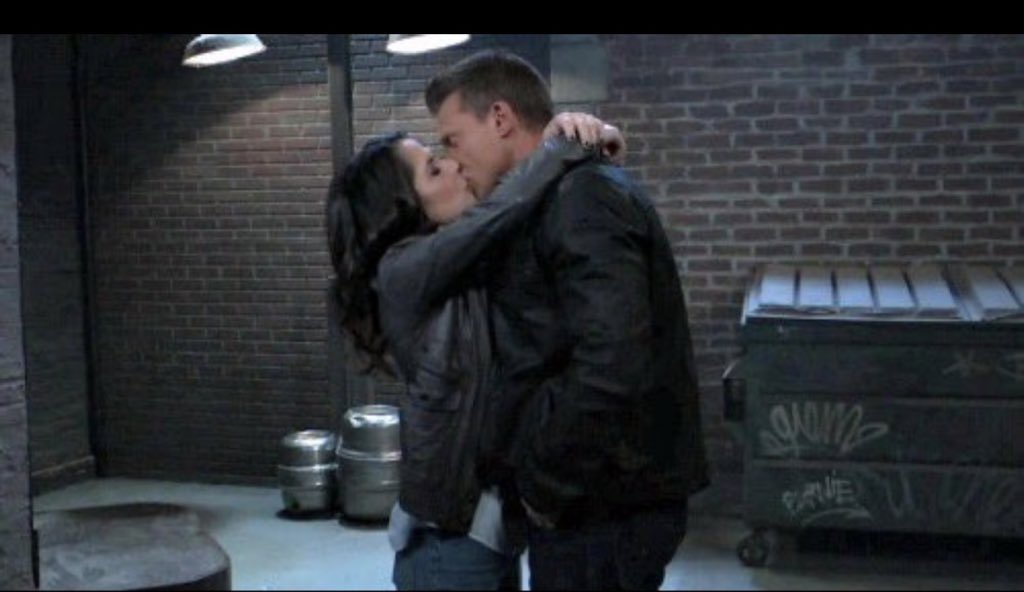 TaelynS's tweet photo. @vicksvapor77 @Walks_LikeRain So glad Iโm not watching this crap anymore. Iโll always remember Sam as the Bad ass beauty that her true character was. ๐โฅ๏ธ๐๐ผ๐ค๐ป#FireFrank #SamFF๐ซฆ #StellyMagicโจ #JaSam๐ค๐ป https://t.co/oGkCJ6jCyp
