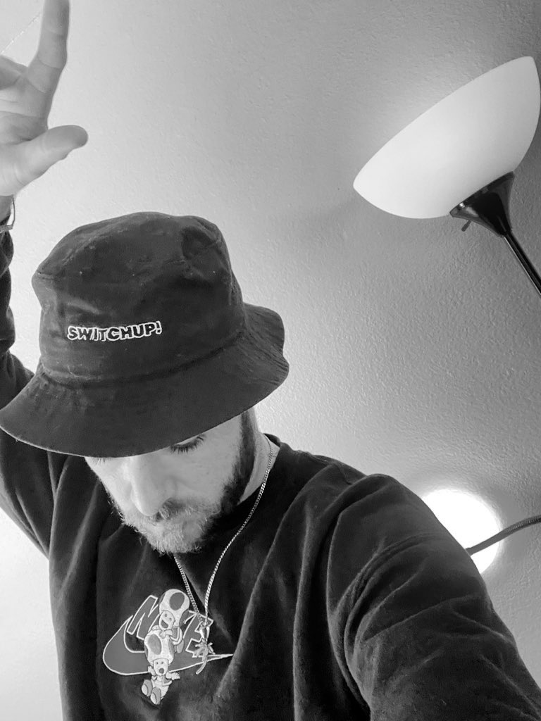 SWITCHUP! tweet media