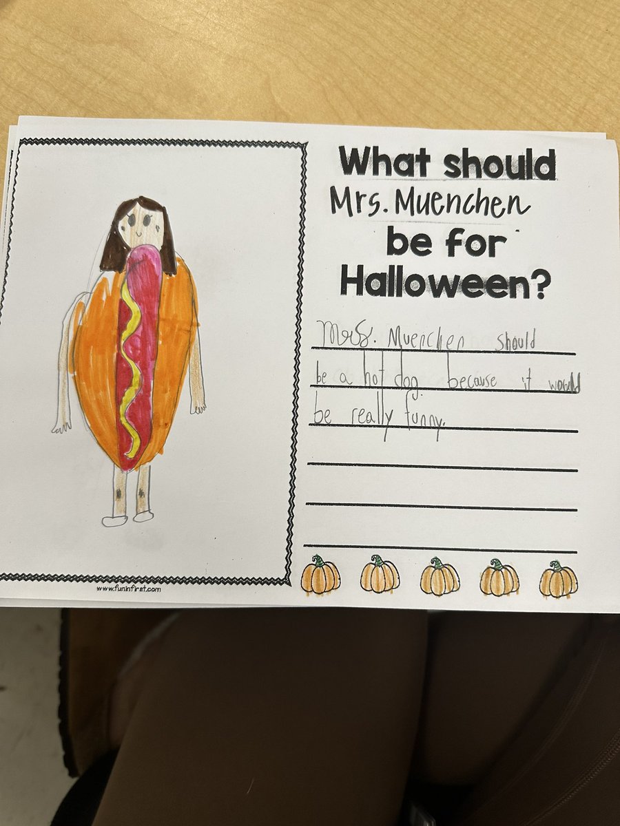 AmandaMuenchen's tweet photo. Morning class had some good ideas for what I should be for Halloween 🎃 @FHSchools @MadduxMustangs https://t.co/CAsm6jSFhM