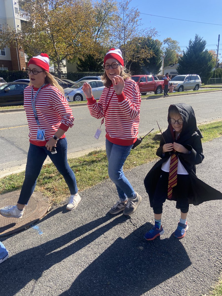 Red Ribbon Week:
Storybook Character Parade!