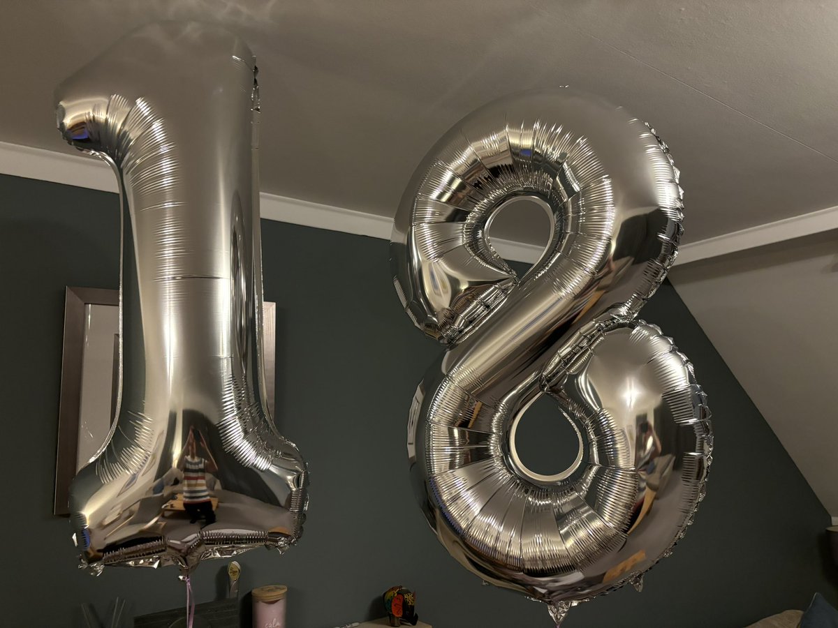 And just like that we have no ‘children’ left in the house! 🥰