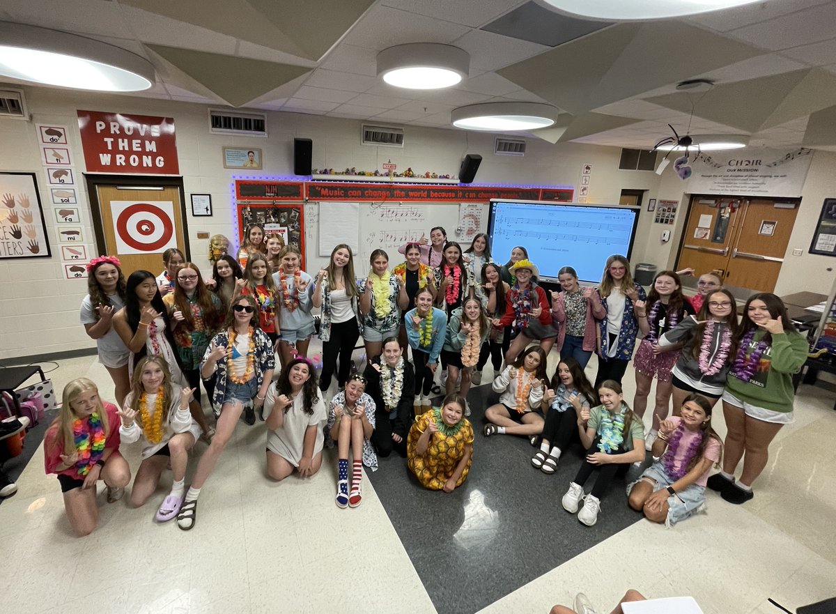 The Varsity Treble Choir went all out for Hawaiian Day today! What a fun time!