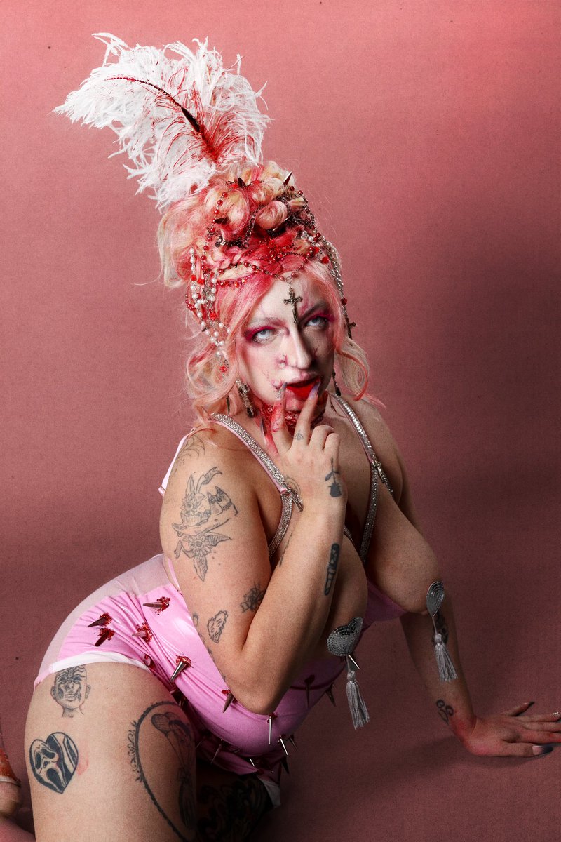 these photoshoots being back to back is the true double feature of the season 🔪