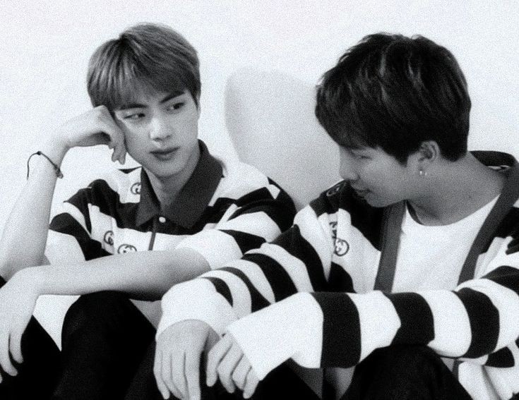 gallerynamjin's tweet photo. ⋆ https://t.co/6i43MEVd2n