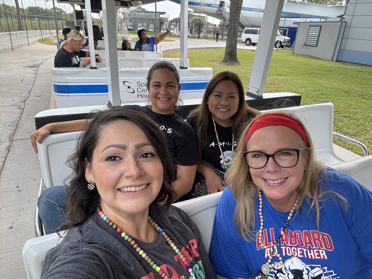 Esmeralda Reyna, M.Ed. tweet media