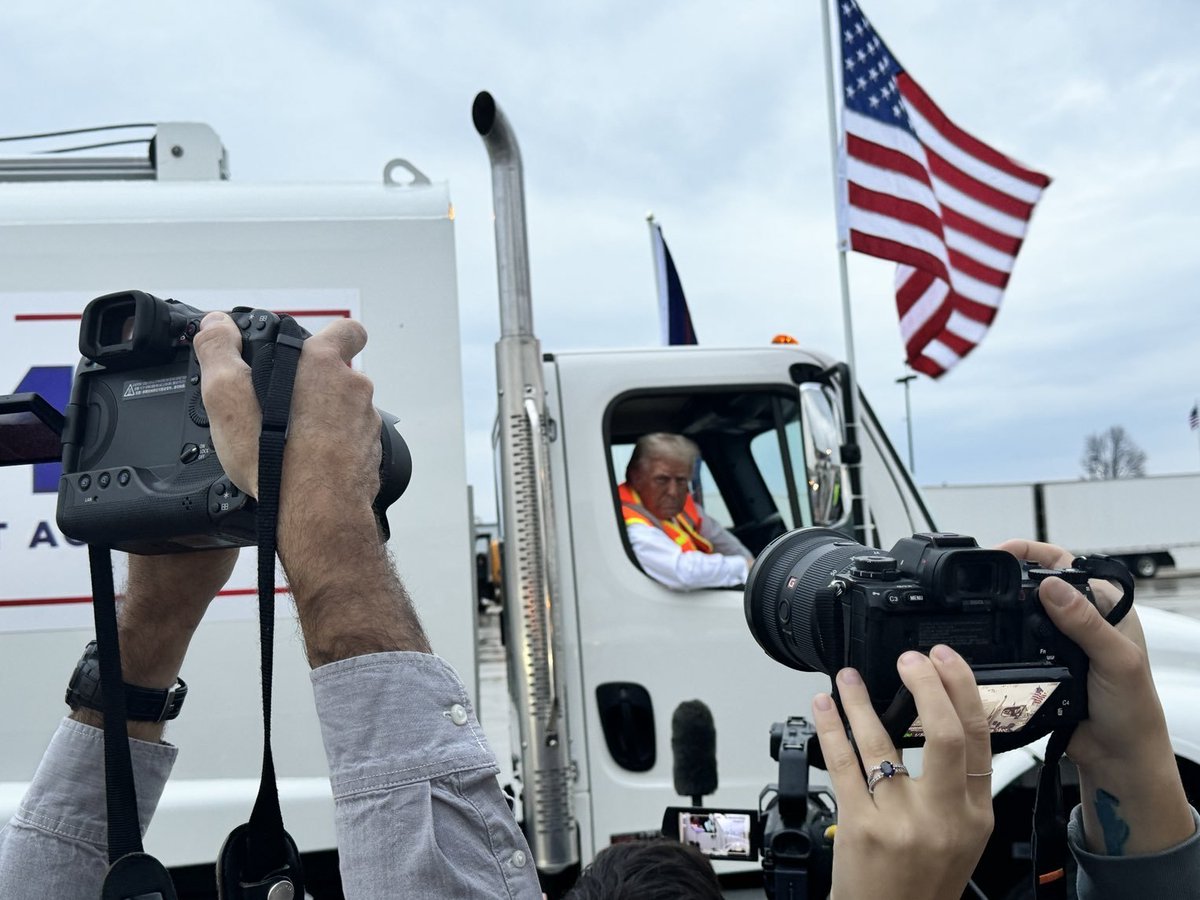 TRUMP IS NOW DRIVING AROUND WISCONSIN IN A GARBAGE TRUMP