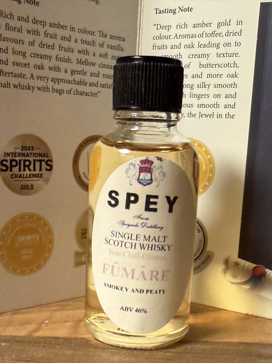 ManyMilesWhisky's tweet photo. Fumare. Nose: Initially there is a very pronounced maritime note - similar to one of the Kildalton distilleries - with a hit of iodine SpeysideDistillery #TweetTasting @SpeySingleMalt, @TweetTastings @TheWhiskyWire #scotch #whisky https://t.co/2GMCAuJSHC