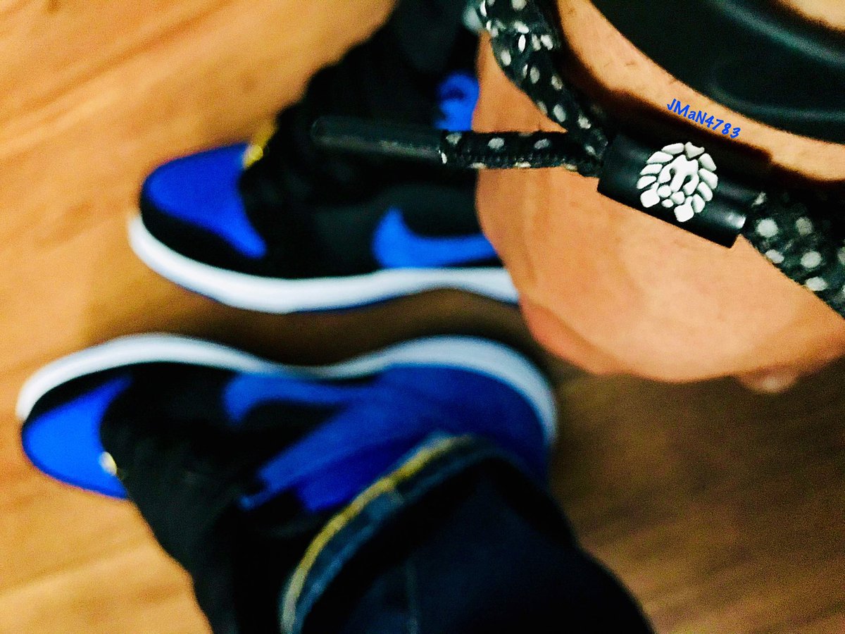 Stealth783's tweet photo. #NIKESB #YourSneakersAreDope #WDYWT #SneakerFreakerFam #GOAT #Atmoscollectorsclub #DunkHigh #KixNkarbs #TheShoeGame #NikeFitCheck #RastaClat #ClatsaNdKicks #ClatLife #TeamTMCII #JPack #SeekThePositive #KOTD #SnkrAnml #PositiveVibes #DuNktoBer #VintageKicks #NiceKicks #Dunks https://t.co/jUmHbUjua7