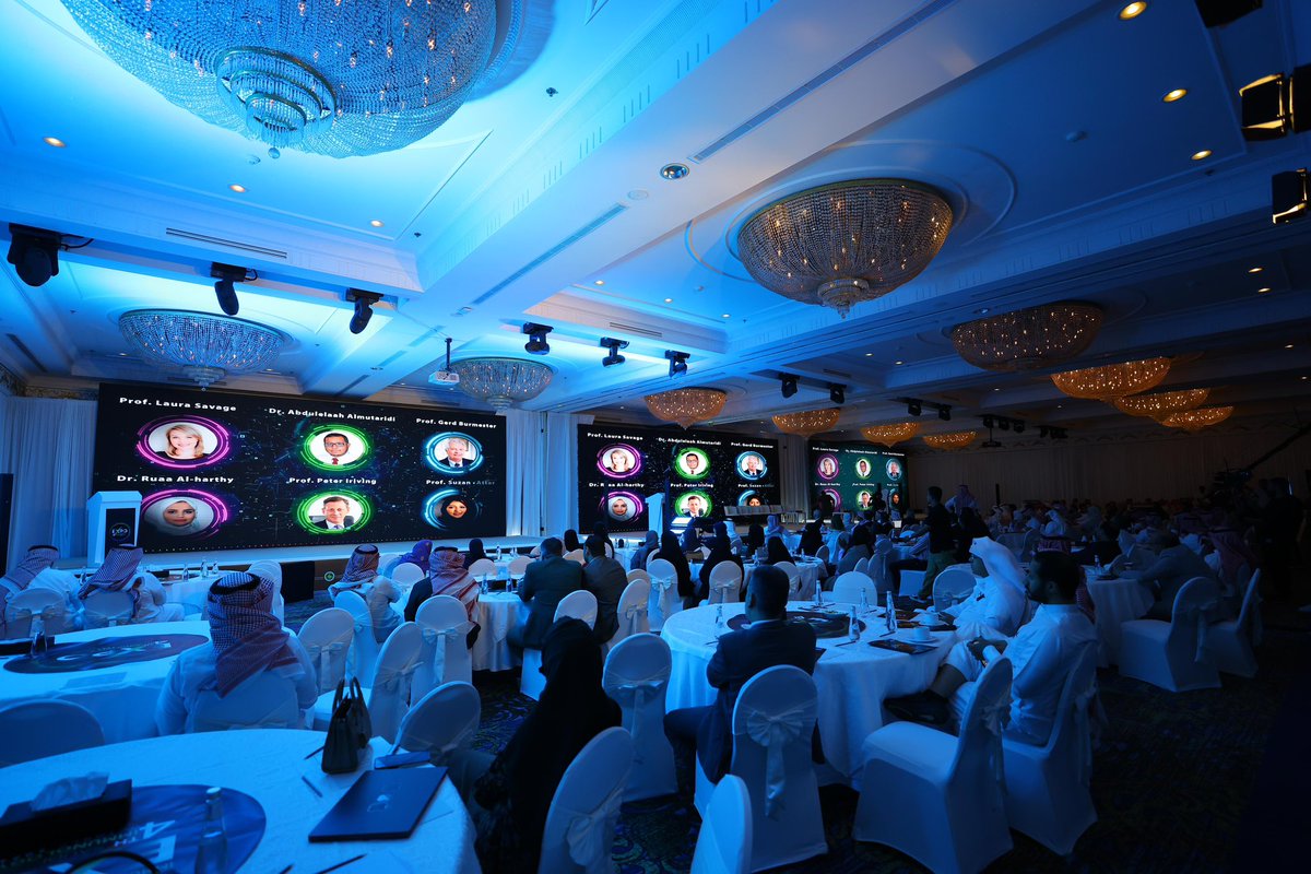 الحمد لله والصلاة والسلام على سيد البشر 
سعدت بالمشاركة في #ImmunologyExpo2024 الذي كان منصة مميزة لرفع مستوى التعليم الطبي وتعزيز تبادل الخبرات السريرية. شكرًا لجميع الحضور والمتحدثين، والشكر موصول لشركة #AbbVie  الراعية على دعمها لهذا الحدث المتميز