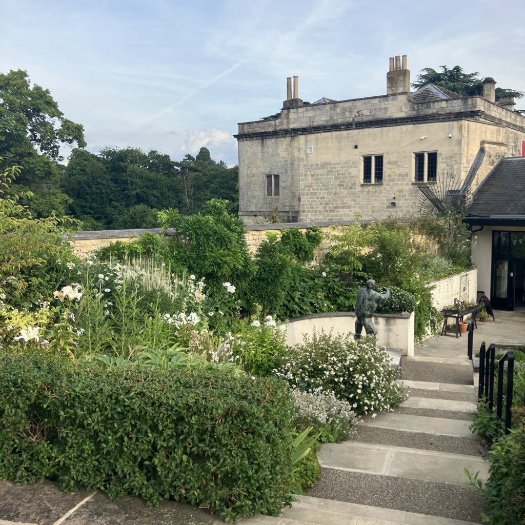 Jo Durrant (@jojo_durrant) on Twitter photo <a href="/BloomsburyPub/">Bloomsbury U.S.</a> <a href="/cirenhistory/">Cirencester History Festival</a> <a href="/brionyhudson2/">Briony Hudson</a> <a href="/owentg/">Owen Gower</a> <a href="/Astronomer_Mark/">Mark Thompson</a> <a href="/sigmascience/">Bloomsbury Sigma</a> 🎧 Ep 209 of Jo Durrant’s Beautiful Universe podcast is out on now:
🤩 <a href="/lynnepeeps/">Lynne Peeples</a> talks about our circadian rhythms, her book ‘The Inner Clock’ & Quick Six
🕰️ Story of Stroud time & railway time at <a href="/museuminthepark/">Museum in the Park</a>
📲 podcasts.apple.com/gb/podcast/jo-…
💻 jodurrantsbeautifuluniverse.libsyn.com <a href="/BloomsburyPub/">Bloomsbury U.S.</a> <a href="/cirenhistory/">Cirencester History Festival</a> <a href="/brionyhudson2/">Briony Hudson</a> <a href="/owentg/">Owen Gower</a> <a href="/Astronomer_Mark/">Mark Thompson</a> <a href="/sigmascience/">Bloomsbury Sigma</a> 🎧 Ep 209 of Jo Durrant’s Beautiful Universe podcast is out on now:
🤩 <a href="/lynnepeeps/">Lynne Peeples</a> talks about our circadian rhythms, her book ‘The Inner Clock’ & Quick Six
🕰️ Story of Stroud time & railway time at <a href="/museuminthepark/">Museum in the Park</a>
📲 podcasts.apple.com/gb/podcast/jo-…
💻 jodurrantsbeautifuluniverse.libsyn.com