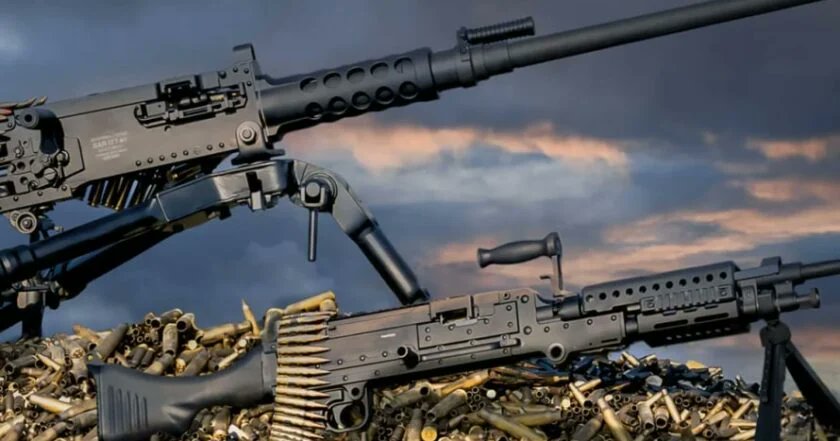 🇺🇦 #Ukrayna Müdafiə Nazirliyi #Sarsılmaz (#Türkiye) istehsalı olan #SAR762MT pulemyotunun ordu tərəfindən istifadəsinə icazə verib.

#UkraineRussiaWar