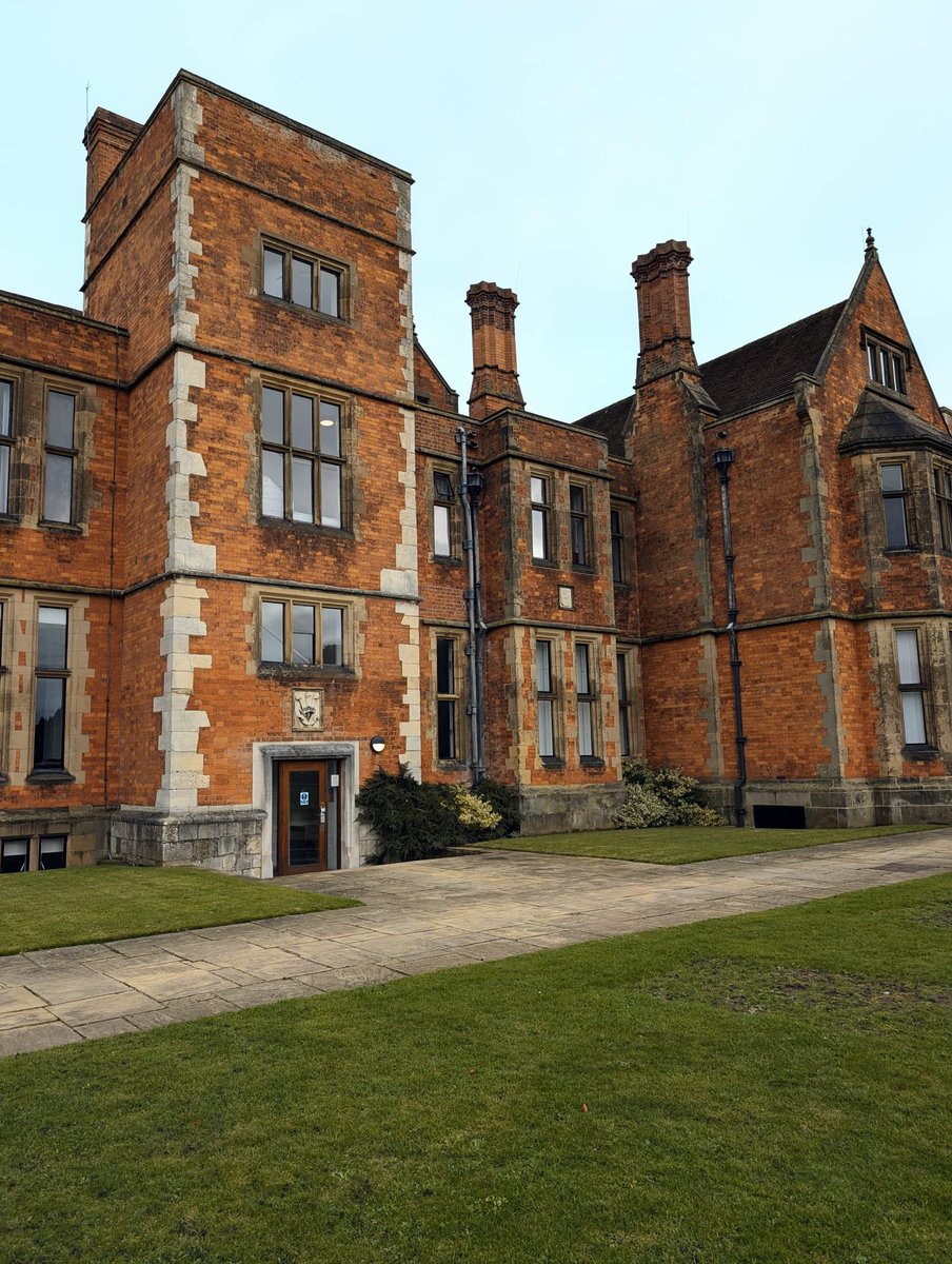 Bolton Virtual School (@bvirtualschool) on Twitter photo Big thank you to <a href="/UniOfYork/">University of York</a> for the huge warm welcome and the guided tour! Our year 11s had a brilliant day and some are planning a VIP tour and coming back once they’re studying their A Levels! #year11 #unitrip Big thank you to <a href="/UniOfYork/">University of York</a> for the huge warm welcome and the guided tour! Our year 11s had a brilliant day and some are planning a VIP tour and coming back once they’re studying their A Levels! #year11 #unitrip