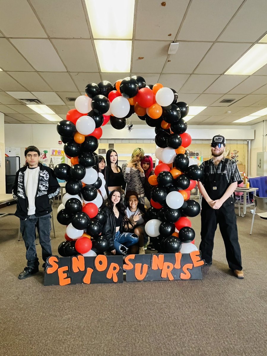 🌅 Senior Sunrise 🌅
Hey Seniors! Join us for Senior Sunrise tomorrow!
🕖 Starts at 7:00 AM
🌄 Sunrise at 7:25 AM

Bring your blankets, dress warm, and get ready to start the day with friends. Free admission—see you there!