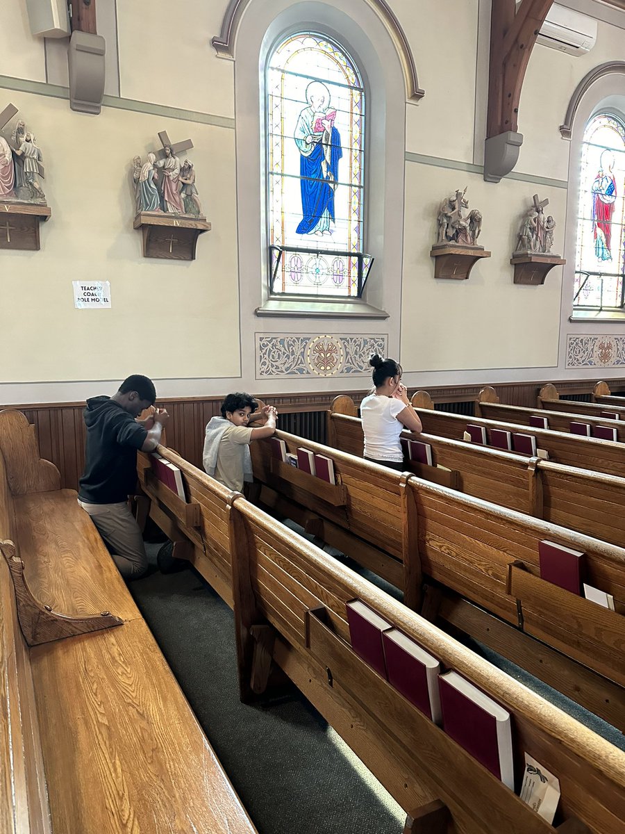 fi_mme's tweet photo. Thank ypu to Hope Stone and St. Gregory the Great Parish for our beautiful retreat today. @DurhamCatholic @MsgrJohnPereyma #DCDSBFaith https://t.co/O7vARhXD03
