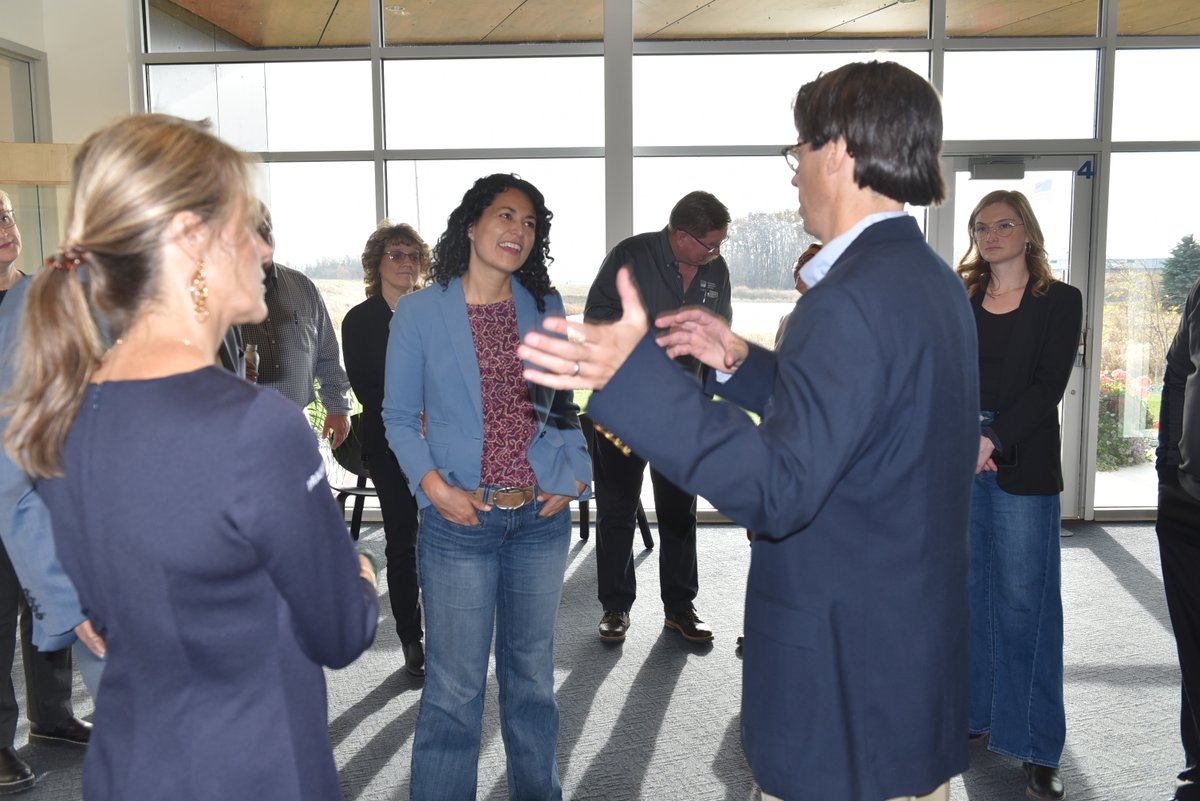 RD_Wisconsin's tweet image. Thank you @drammcommercial for hosting @usda @DepSecXoch &amp;amp; State Director @JulieMLassa today for the announcement of &amp;lt;$120M to fund 6 fertilizer production projects in AR, CA, IL, SD, WA &amp;amp; WI through the #Fertilizer Production Expansion Program (#FPEP): tinyurl.com/4j67ayvn.