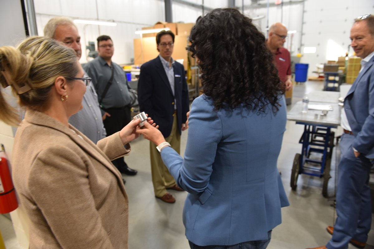 RD_Wisconsin's tweet image. Thank you @drammcommercial for hosting @usda @DepSecXoch &amp;amp; State Director @JulieMLassa today for the announcement of &amp;lt;$120M to fund 6 fertilizer production projects in AR, CA, IL, SD, WA &amp;amp; WI through the #Fertilizer Production Expansion Program (#FPEP): tinyurl.com/4j67ayvn.