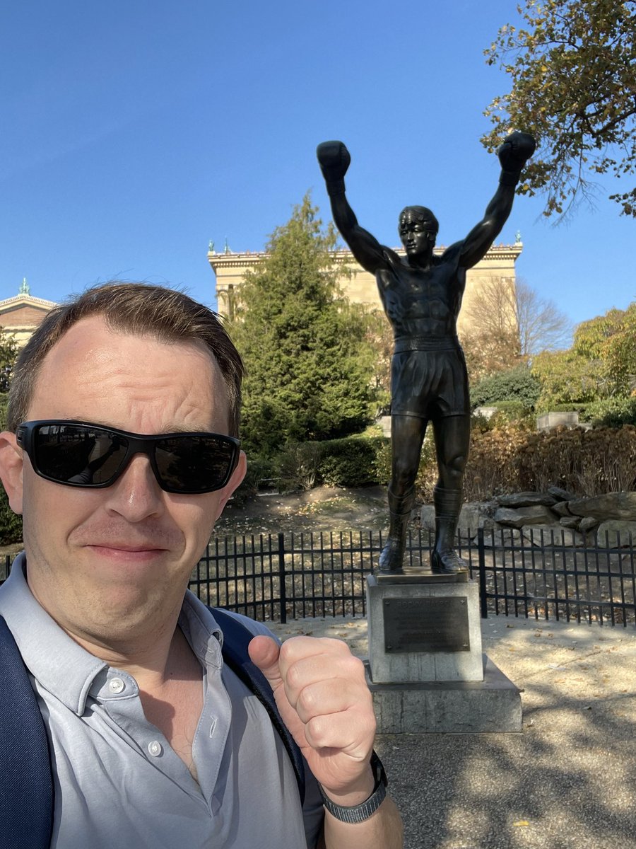 Gorgeous day in Philly for a bit of a walking tour “Yo Adrienne!” 🥊