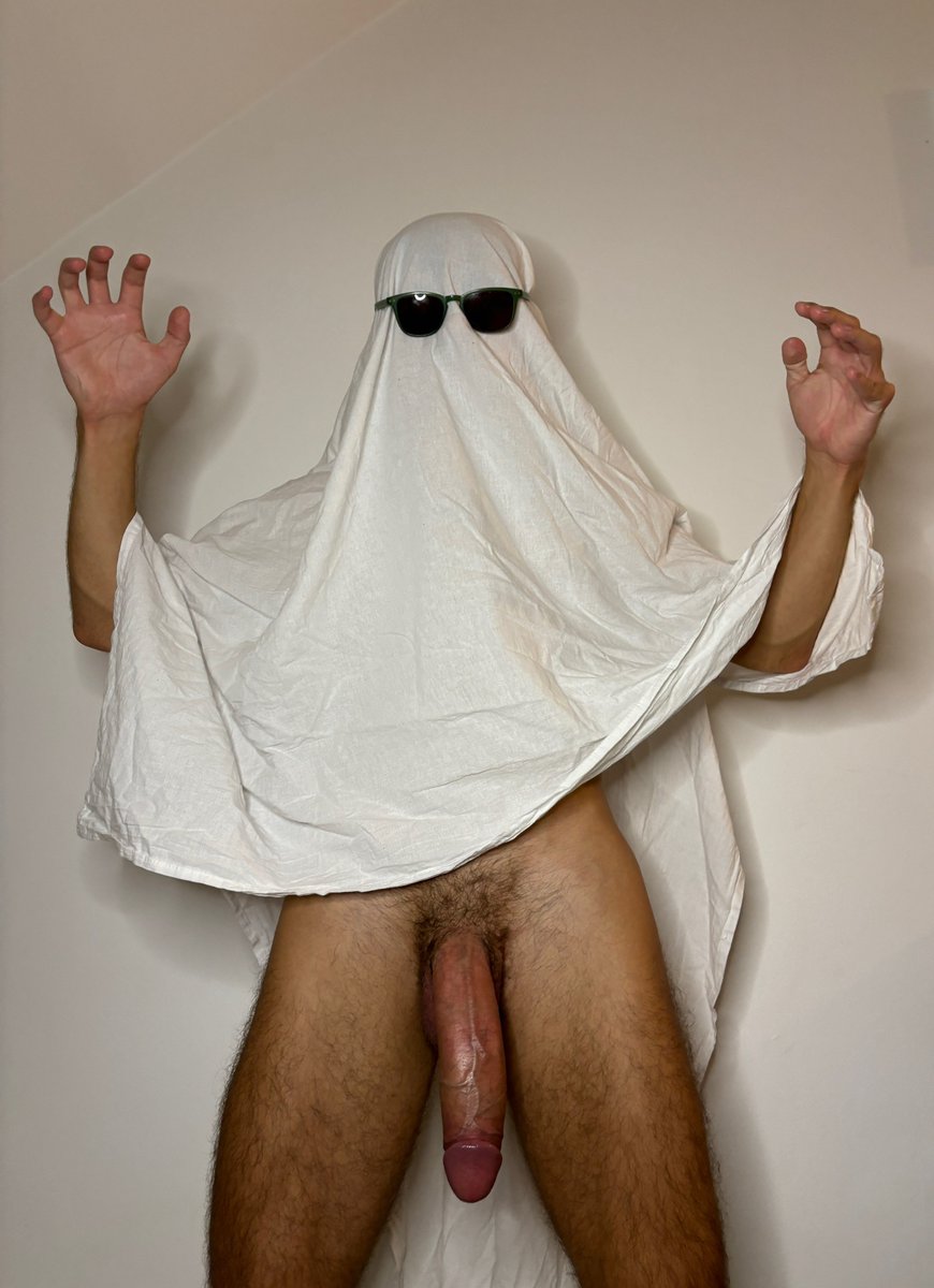 Martin_TopXXL's tweet photo. Dick or treat?👻🎃 https://t.co/vOM440uPG4