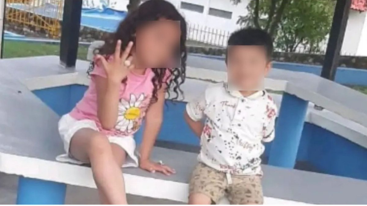 LaNocheNTN24's tweet photo. ➡️Aberrantes casos de violencia infantil en Colombia➡️Según las autoridades, en lo corrido del 2024, han sido asesinado 380 menores de edad en el país. ➡️Repudio colectivo ante abusos y homicidios cometidos contra los niños. 
➡️Las más recientes víctimas fueron los hermanitos Susan Camila y Santi Esteban Beltrán de 7 y 4 añitos, asesinados por su propio padre. 
¿Qué están  haciendo las autoridades para proteger a niños y adolescentes?
La Noche con @CGurisattiNTN24 @JeffersonNTN24