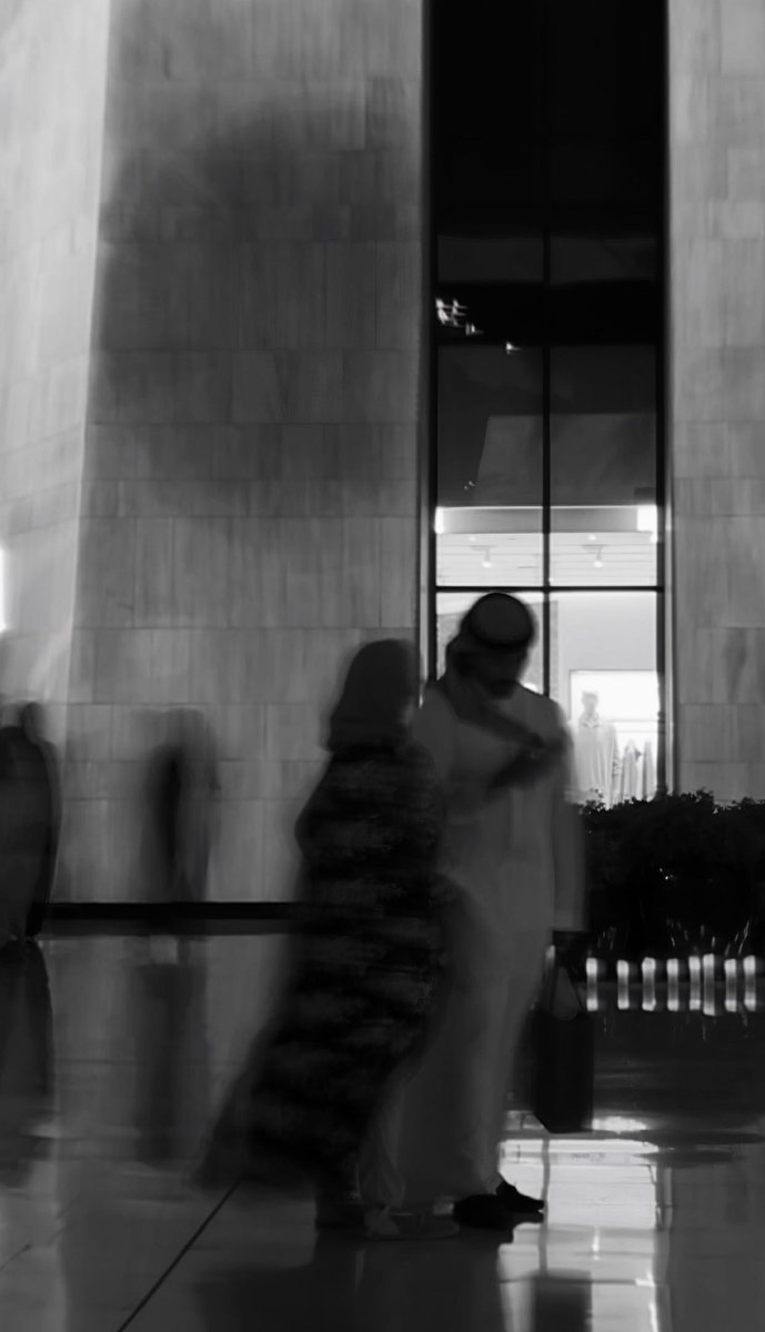 خذ سنين العمر أو خذني معك 
أنت تالي العمر وأنتَ أوله
                   ❤️