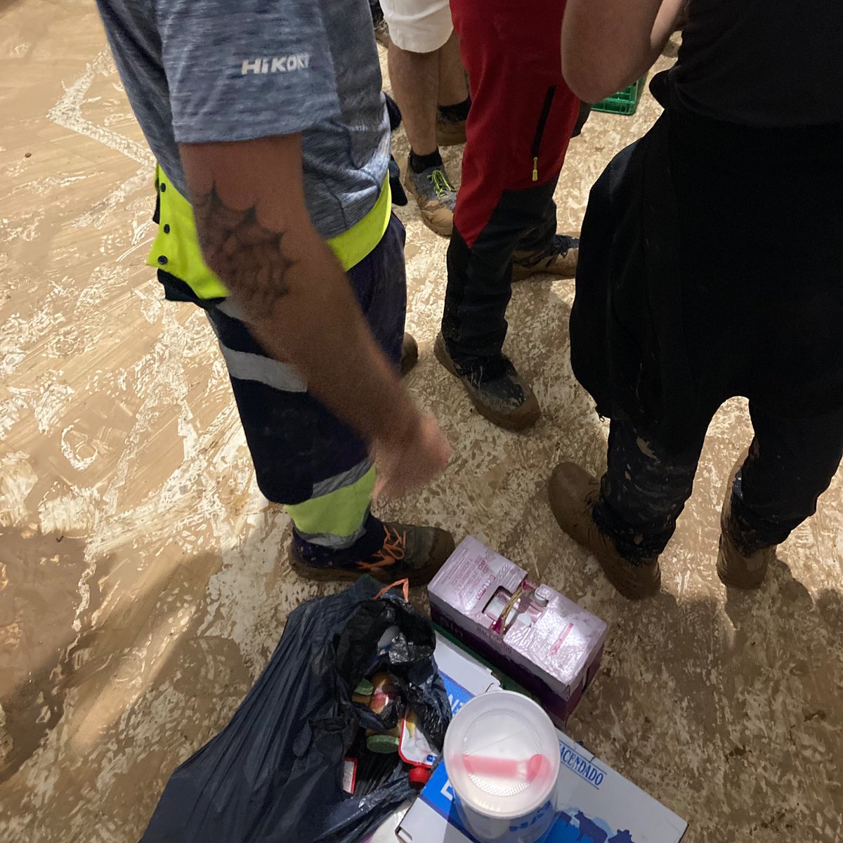 𝕱𝖗 tweet media