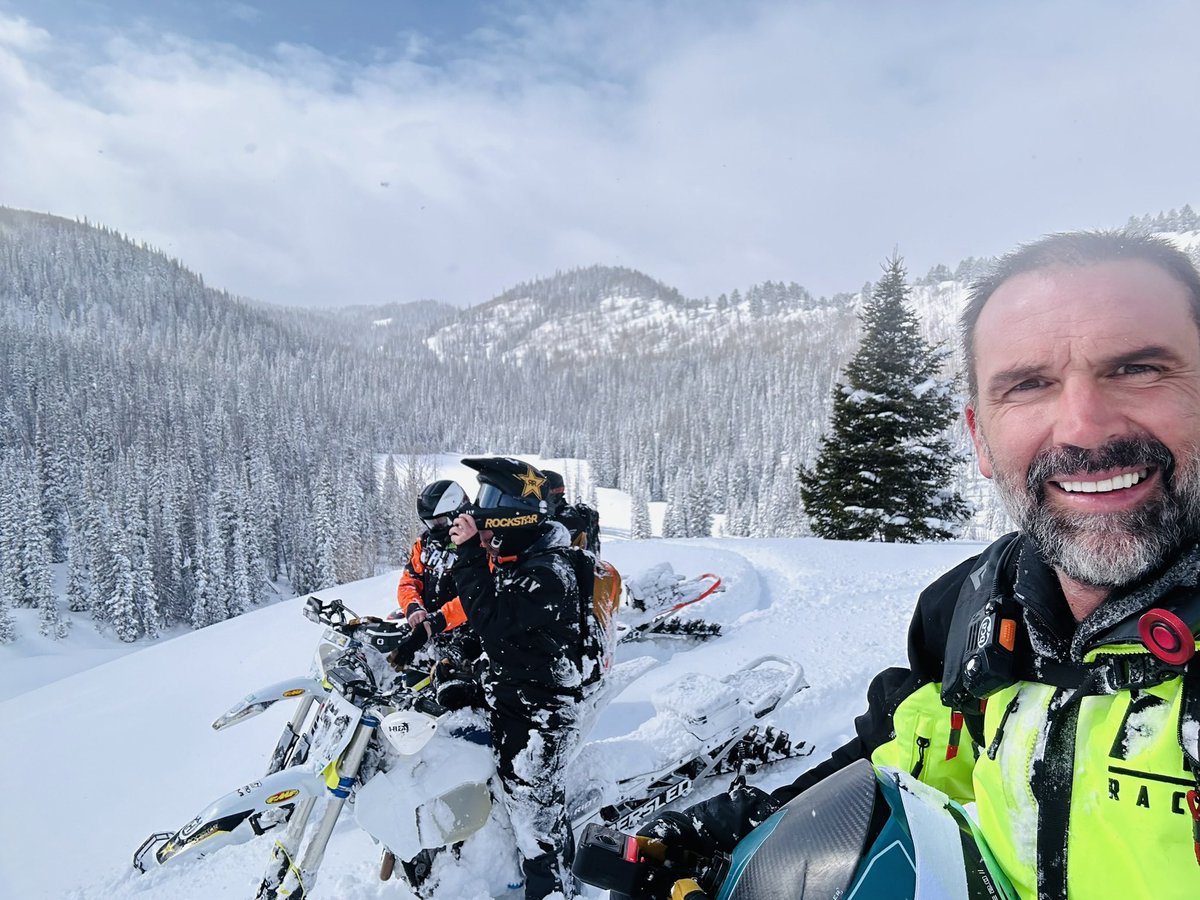 JonJohnson1993's tweet photo. Itโs coming soon to a mountain near you. But Utah mountains with me as your guide is the best. #utahadventurepark #utah #bestguide https://t.co/WLoUxp6K0M