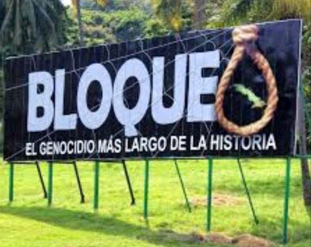 CubanoAPie2's tweet photo. #HuellasDeVida
Nací y crecí bloqueado. Me hice hombre de bien, bloqueado. Disfruto vencer obstáculos, pero, sería mejor sin bloqueo d EEUU. Sobre todo por mis hijos: quiero sean personas d bien sin ese viento en contra, sin sentir ese maldito lazo en la garganta.
#TumbaElBloqueo https://t.co/Joc5Nnh4I5