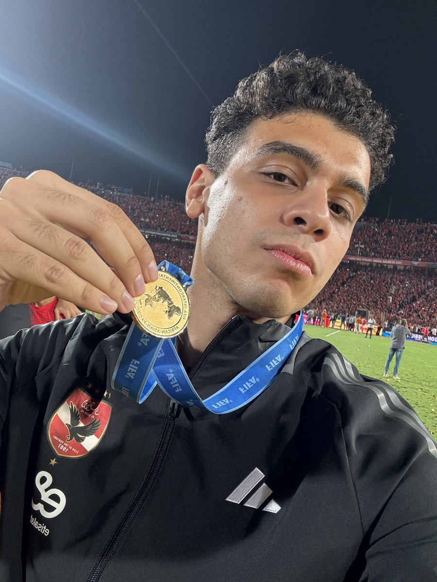 saeedelnahas_'s tweet photo. BLOOD IS FULL OF GOLD &amp; DOMINATION!!! 🏆🔴
Champion of African-Asian Cup 2024! 🥇

الحمدلله وربنا ما يقطعها عادة! ❤️

Keep moving forward. https://t.co/YwuOQYLTdV